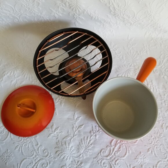 Le Creuset Fondue Pot Enamel Cast Iron With Base Vintage - Picture 4 of 9